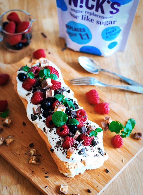 Angel cake with no added sugar.